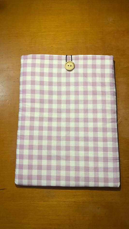 Funda libro lila