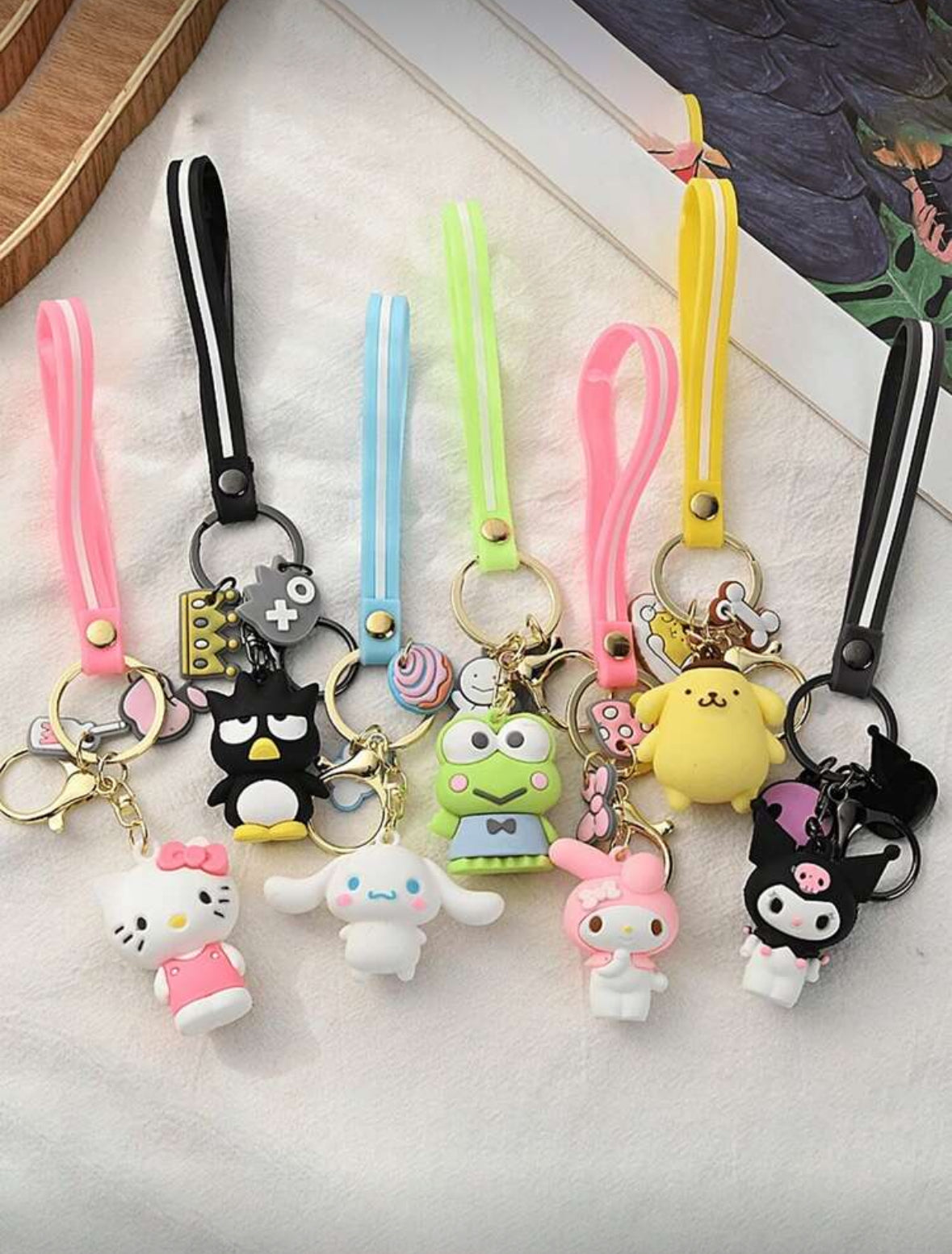 Llaveros Sanrio Hello Kitty and Friends